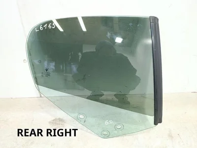 Maserati 43R-001582 / 43R001582 GRAN TURISMO 2011 Vidrio de la puerta Right Rear - Imagen 1