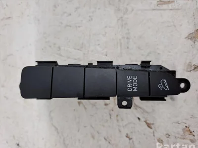 Hyundai 93310N75804X Tucson (NX4) 2022 Autres pièces intérieures - Image 1