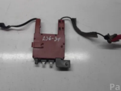 Volvo 8637601 S60 I 2004 Amplificateur d'antenne - Image 1