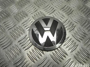 Volkswagen 3C9 853 630 / 3C9853630 PASSAT Variant (3C5) 2008 Garniture /moulage