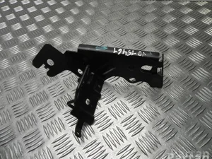 Jaguar J9D3-613B90-AF / J9D3613B90AF I-PACE 2019 Support pour la garniture