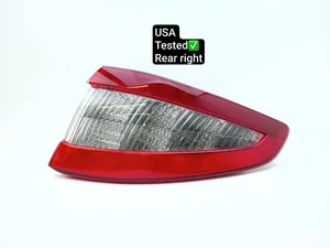 Maserati 261660 GRAN TURISMO 2011 Lampy tylne z prawej USA