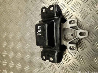 Volkswagen 5QA199555C Caddy V 2020 Variklio tvirtinimas - Nuotrauka 1