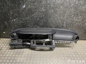 Gebrauchtes Original Mercedes-Benz A2136809404 E-CLASS T-Model (S213) 2023 Armaturenbrett