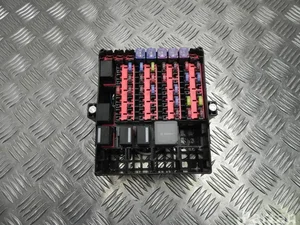 Ford C1BT-17K400-AAE, C1BT-14A005-GGG / C1BT17K400AAE, C1BT14A005GGG FIESTA VI 2014 Boîte à fusibles