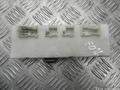 BMW 5A19DB3 3 (G21) 2022 Unité de commande pour hayon - Image 1