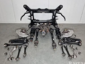 BMW 8746456, 8098973, 804717216, 7847411, 7847412, 8067507, 8067508, 8092077, 8092078, 7847412 X3 (F97) 2024 poutre d'essieu arrière