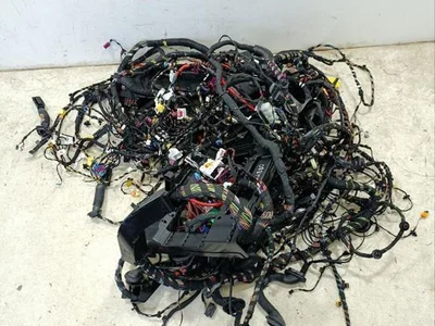 Mercedes-Benz EQE SUV (X294) 2024 Harnais - Image 1