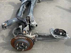 Toyota 5120633120 Camry XV70 2020 poutre d'essieu arrière