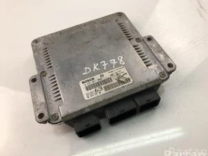 Peugeot 9647472180; 0281011080 / 9647472180, 0281011080 406 (8B) 2001 Unité de contrôle moteur