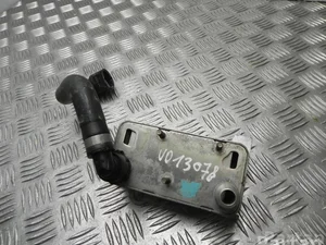 Mercedes-Benz A 099 500 19 00 / A0995001900 E-CLASS (W213) 2017 Refroidisseur d'huile