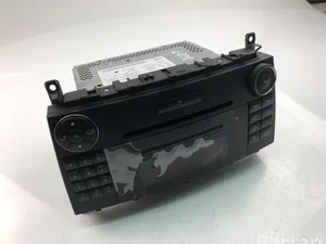 Mercedes-Benz A2038700589 C-CLASS (W203) 2005 Radio / lecteur CD