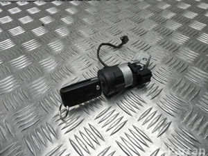 Peugeot 96 631 233 80 / 9663123380 5008 2011 cylindre de serrure pour allumage