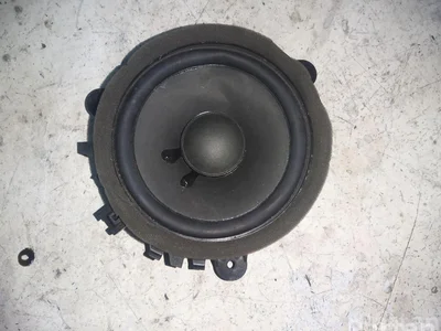 Volvo 30657445 V60 2011 Loudspeaker - Image 1