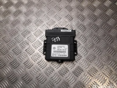 Porsche 0C8927749GH PANAMERA (970) 2015 Unité de contrôle pour boîtes de vitesses automatiques - Image 1