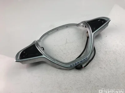 Renault 34227010 SANDERO/STEPWAY II (B8_) 2015 Bouton multifonction pour volant - Image 1