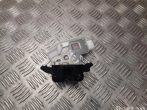 Lexus 2449, T8T51, ME01AS UX (ZA10) 2019 Serrure