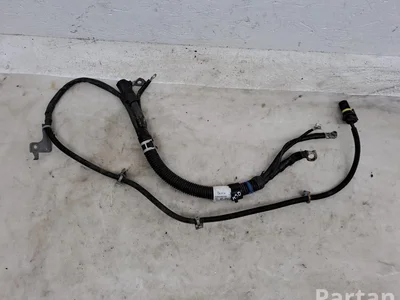 Mercedes-Benz A2055403103 C-CLASS (W205) 2015 Harnais pour démarreur - Image 1