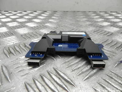 Tesla 1121700-00-C / 112170000C MODEL 3 2019 Périphérique d'entrée - Image 1