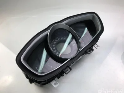 Volvo 31453100 V40 Hatchback 2013 Tableau de bord - Image 1