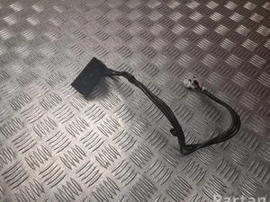 Mercedes-Benz A 297 820 27 01 / A2978202701 EQE V295 2022 Périphérique d'entrée