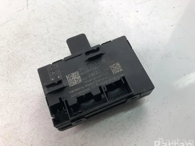 Audi 8K0959795G A4 (8K2, B8) 2010 Unités de contrôle - Image 1