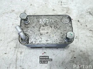 Maserati 225800 GRANCABRIO 2011 Ölkühler