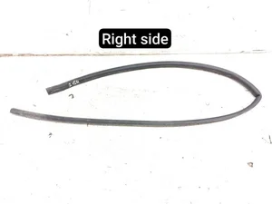 Aston Martin MY83-25324, AM800/MY83-25324 / MY8325324, AM800MY8325324 DBX 2021 Door Seal Right Front
