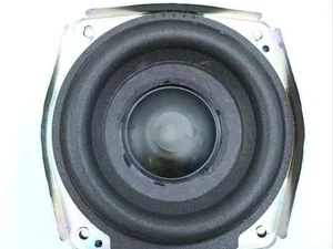 Maserati 67071100, 280869, 280869-001, 447082 / 67071100, 280869, 280869001, 447082 GRAN TURISMO 2008 Głośnik nisko-tonowy