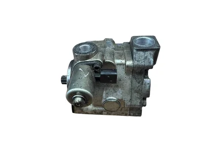 Gebrauchtes Original Mercedes-Benz Trucks A9604600380 ACTROS MP4 / MP5 2017 Hydraulische Lenkpumpe - Bild 1