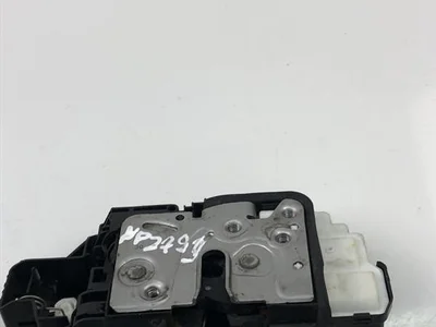 Volvo 31462448 V90 II 2019 Serrure de porte Left Rear - Image 1