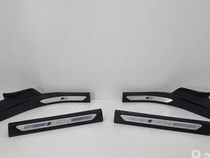 BMW 8070437, 7434244, 2734243 X5 (G05) 2021 plaque de seuil - panneau de seuil complect