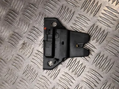 Tesla 649 MODEL S 2015 Serrure de capot-moteur - Image 1