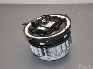 Mercedes-Benz F011500133 ; 0130309007 / F011500133, 0130309007 C-CLASS (W205) 2018 Ventilateur d'intérieur