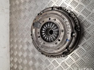 Volkswagen 04L141015P CRAFTER Platform/Chassis (SZ_) 2020 Kit d'embrayage