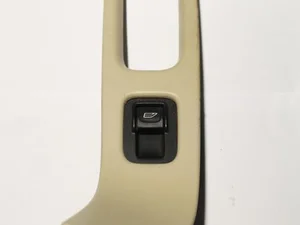 Volvo 30766415 XC60 2010 Bouton de lève-vitre Right Front