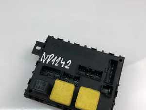 Opel 46443390 VECTRA B (36_) 2001 Boîte à fusibles