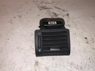 Audi 4D0820901 A8 (4D2, 4D8) 2001 Oro paėmimas/ įsiurbimo ortakis - Nuotrauka 1