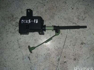 Volvo 861131-36 / 86113136 V70 III (BW) 2009 Zawór ciśnieniowy, urządz. do napeł./opróż. (hydr. ham.) - Obraz 1