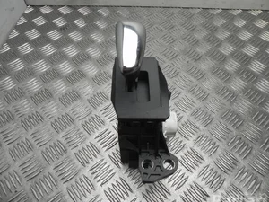 Lexus 75C833-LHD / 75C833LHD CT (ZWA10_) 2012 Levier de vitesse