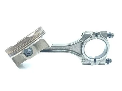 Maserati GRAN TURISMO 2011 Piston - Image 1