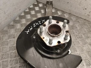 Tesla 1344311-00-E / 134431100E MODEL 3 2025 Obudowa łożyska koła z przodu z lewej