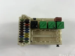 Ford 93BG-14K150-AD / 93BG14K150AD MONDEO II (BAP) 2000 Boîte à fusibles