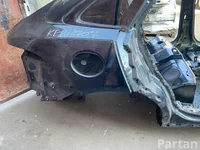 Jaguar F-PACE (X761) 2017 ćwiartka samochodowa z tyłu po prawej