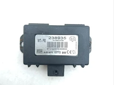 Ferrari 238935 California 2010 Sterownik do zabezpieczenia przed kradzieżą i kontroli nachylenia - Zdjęcie 1