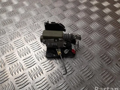 Ligier 081823 IXO 2011 Serrure de porte Left Front - Image 1