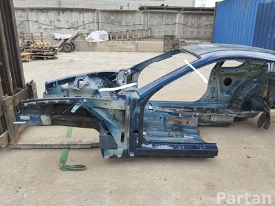 Maserati GRAN TURISMO 2012 Четверть машина спереди слева - Изображение 1