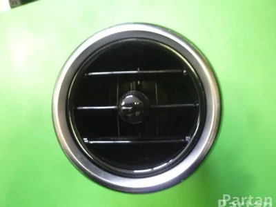 Mercedes-Benz A 205 830 36 04 / A2058303604 C-CLASS (W205) 2016 Ventilateur d'intérieur - Image 1