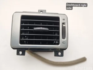 Aston Martin Vantage Coupe 2009 Évent Right Front