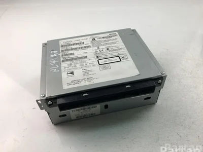 Volvo 31358280AA V40 Hatchback 2017 Radio / lecteur CD - Image 1